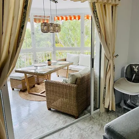 Sinforosa Park Апартаменти *